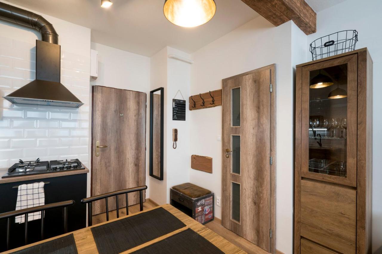 Stylish Centrally Located 1Br Apartment With Parking Bratislava Eksteriør billede