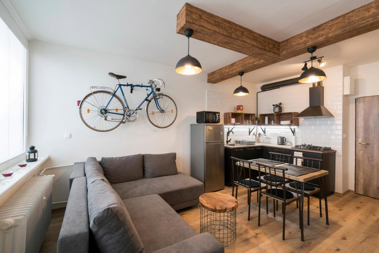 Stylish Centrally Located 1Br Apartment With Parking Bratislava Eksteriør billede